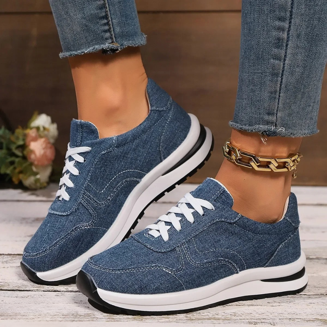 Blue / 13 US (43 EU)