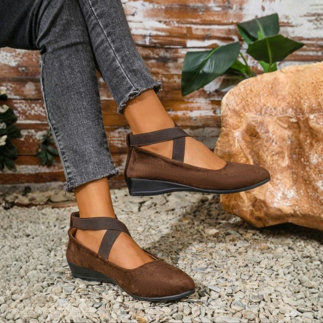 Brown / 13 US (43 EU)
