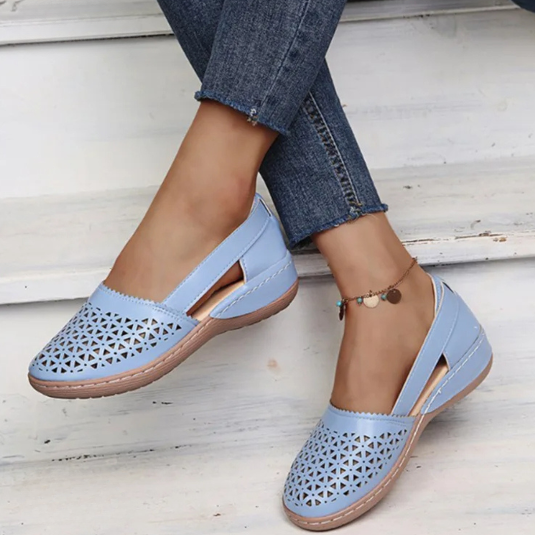 Blue / 13 US (43 EU)