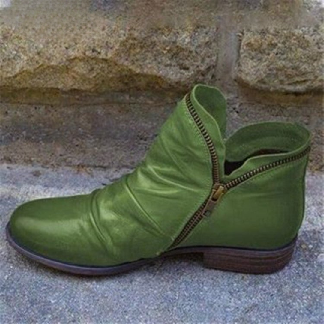 Green / 13 US (43 EU)